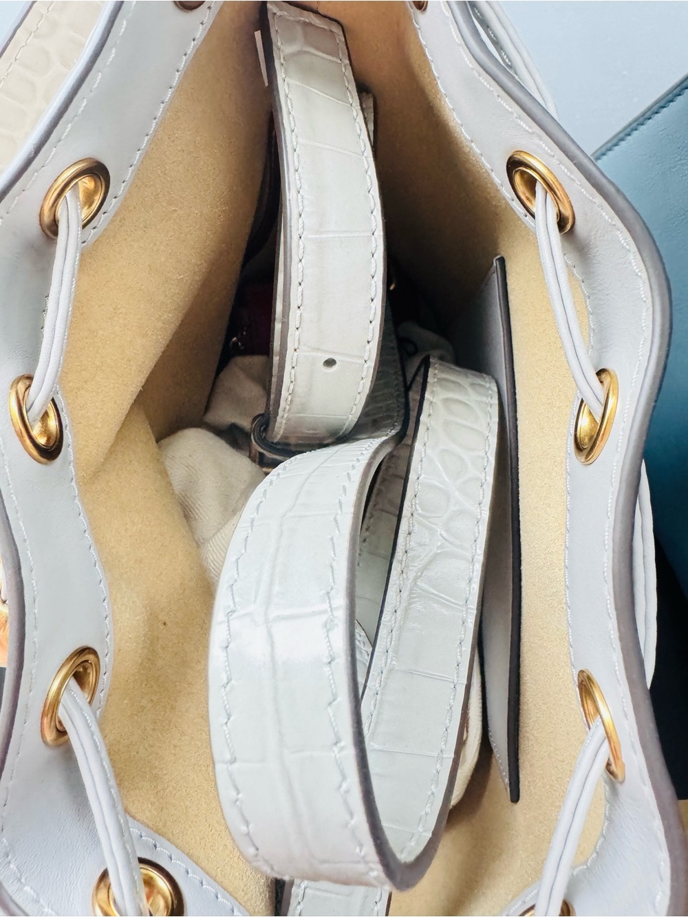 Tory Burch T Monogram Cloud Jacquard Bucket Bag - Picture 7 of 8
